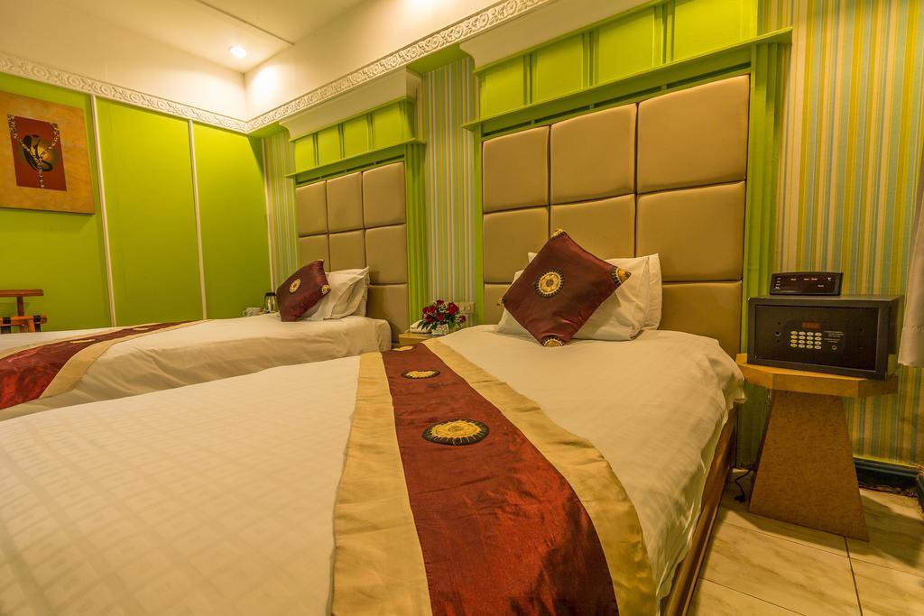 Sam'S Lodge Bangkok Esterno foto